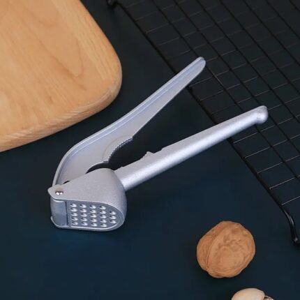 GARLIC PRESS ALL ALUMINUM EASY TO USE WITH LIGHT WEIGHT WITHOUT DIFFICULTY COOKING BAKING, KITCHEN TOOL, DISHWAHER SAFE